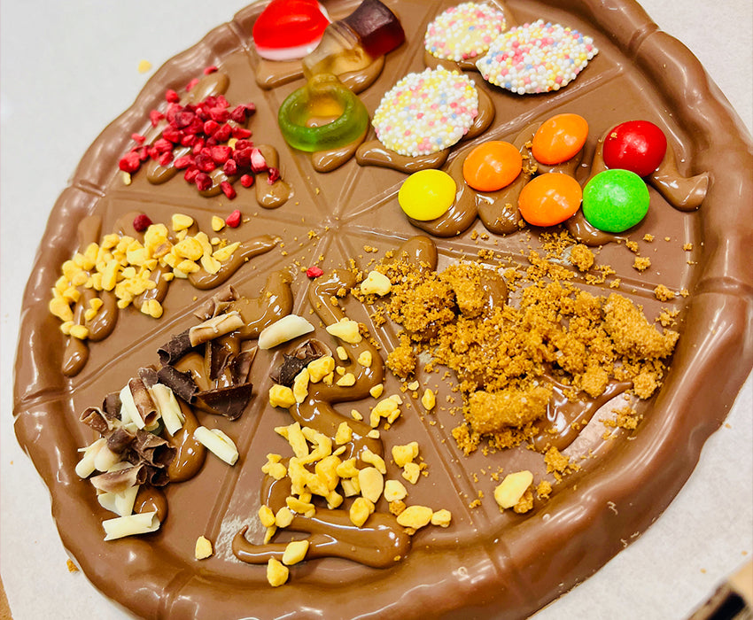 Family Chocolate Pizza & Lollipops Workshop – February Half Term Fun!