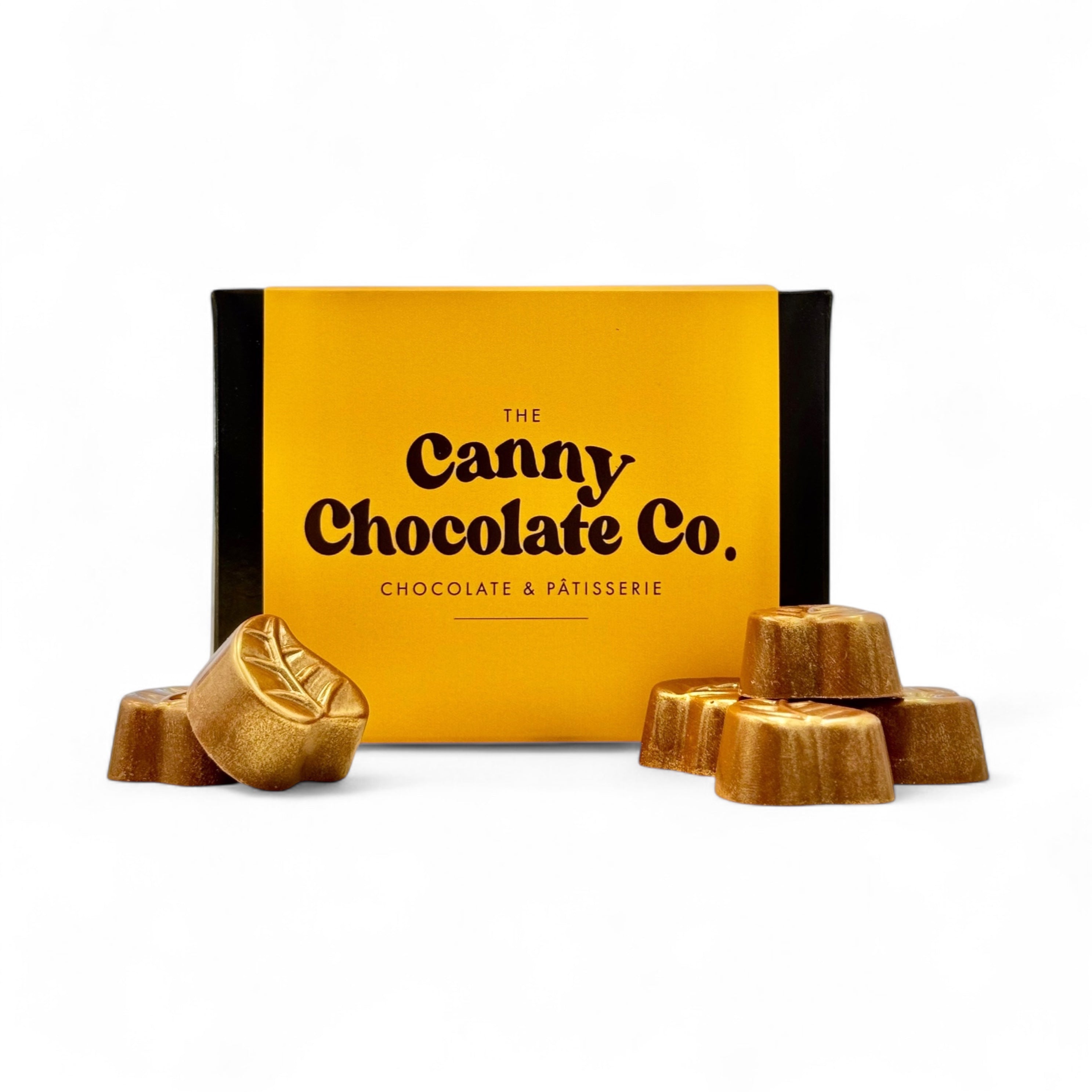 Box of 6 Hazelnut Praline Leaf Bonbons – smooth praline in Belgian chocolate leaves
